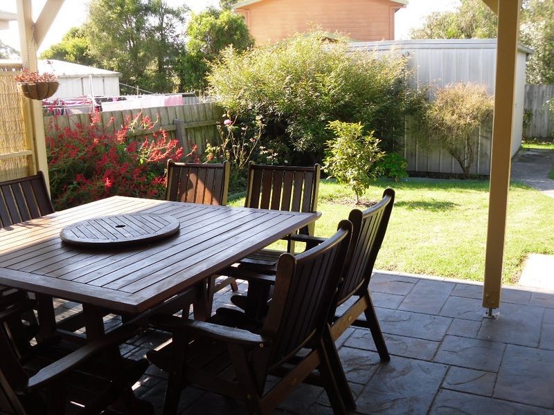 52 Sandymount Avenue, Inverloch VIC 3996