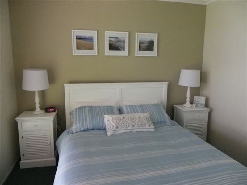 10 Ullathornes Road, Inverloch VIC 3996