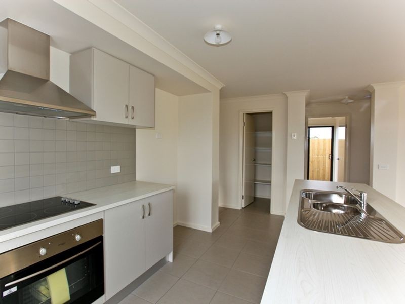 8 Somerset Place, Inverloch VIC 3996