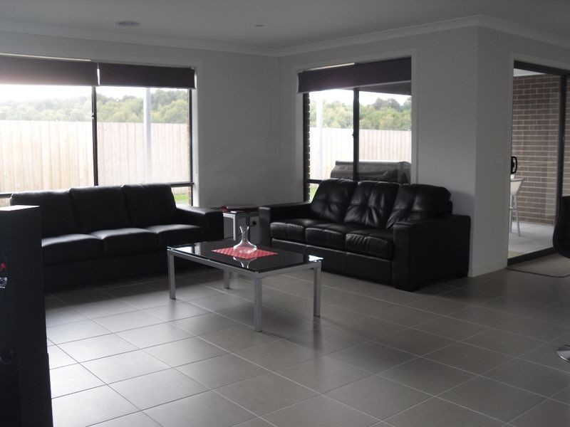 26 Surrey Place, Inverloch VIC 3996