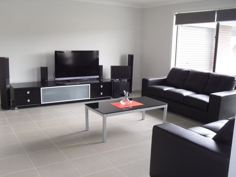 26 Surrey Place, Inverloch VIC 3996