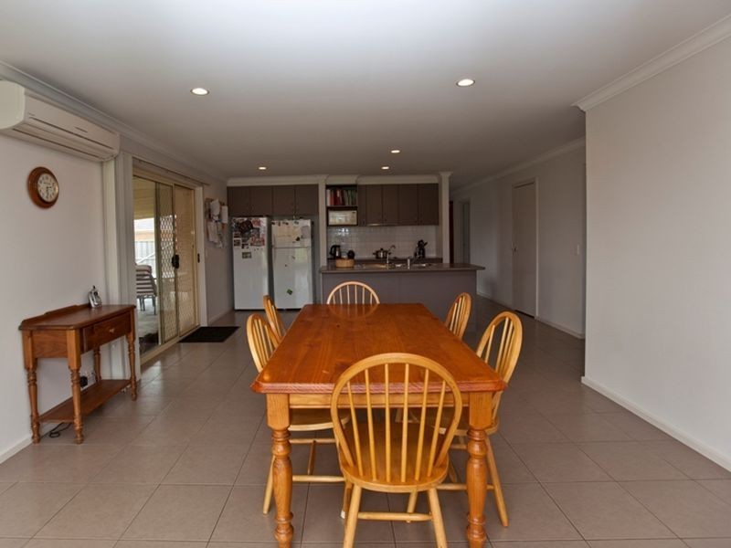 15 Stanley Court, Inverloch VIC 3996