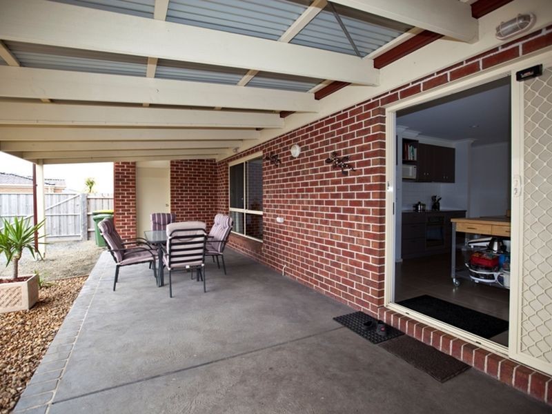 15 Stanley Court, Inverloch VIC 3996