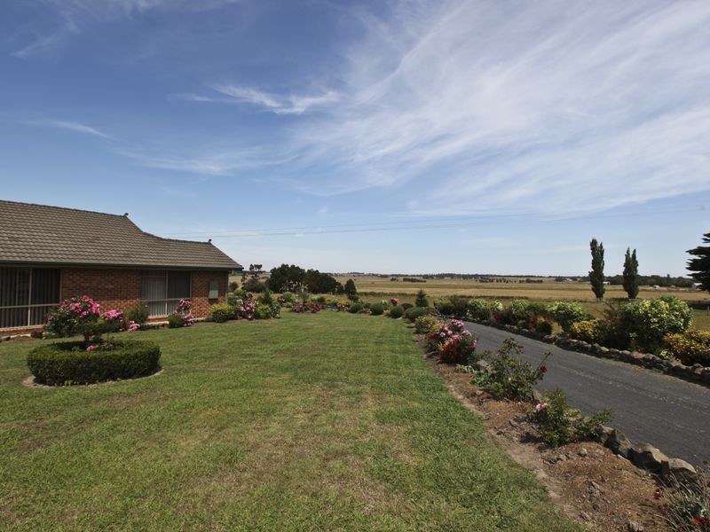 205 Rileys Road, Outtrim VIC 3951