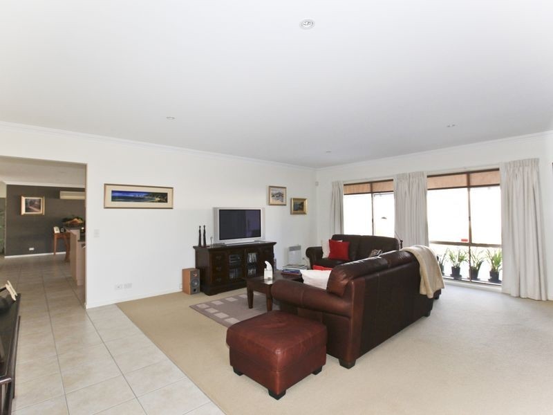 19 Stanley Court, Inverloch VIC 3996