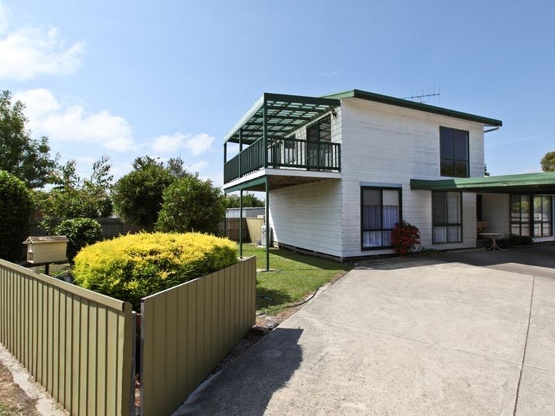 16 Katrina Street, Inverloch VIC 3996