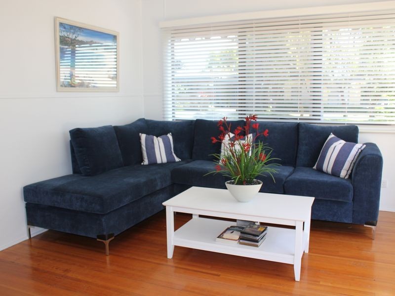 8 John Street Inverloch Vic 3996 8 John Street Inverloch Vic 3996