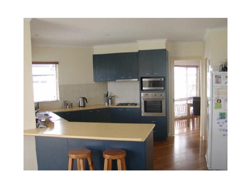 2 Fairfax Court, Inverloch VIC 3996