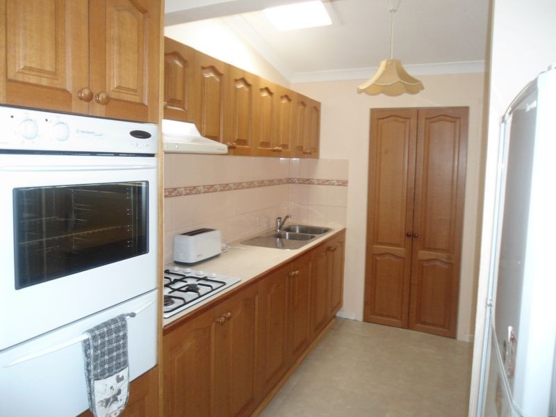 16 Darling Street, Inverloch VIC 3996