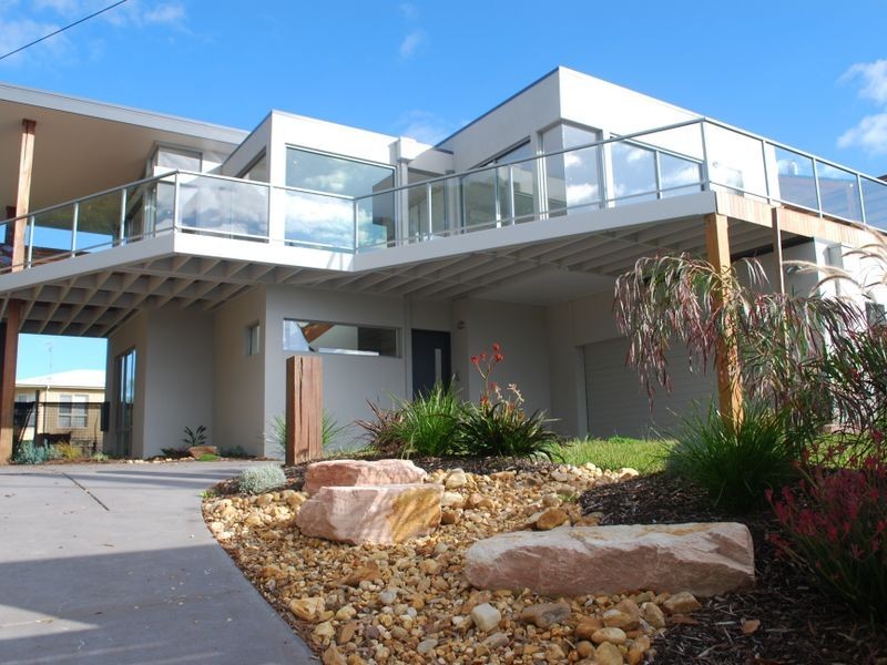 1/35 ABeckett Street, Inverloch VIC 3996