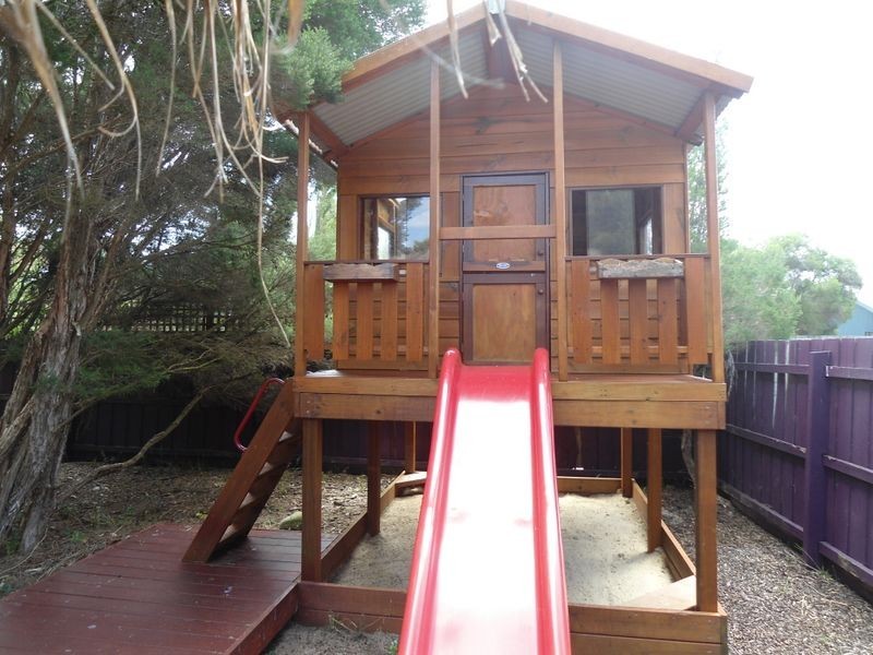 111 Toorak Road, Inverloch VIC 3996