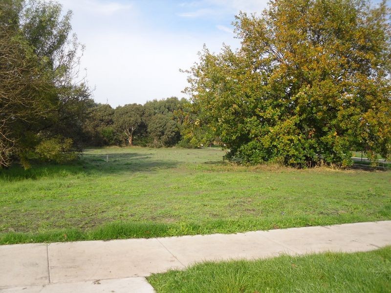8 (Lot 11) Blue Wren Way, Inverloch VIC 3996