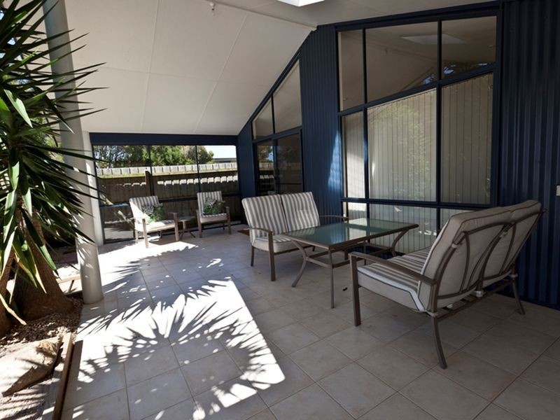 21 Tamara Crescent, Inverloch VIC 3996