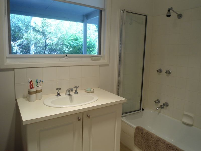 1 Florida Avenue, Inverloch VIC 3996