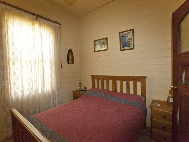 25 Hopetoun Street, Inverloch VIC 3996