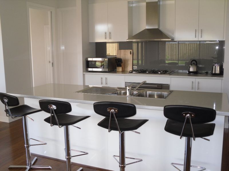 14 Plover Way, Inverloch VIC 3996