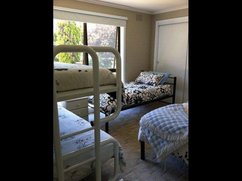 28 Nautilus Road, Inverloch VIC 3996