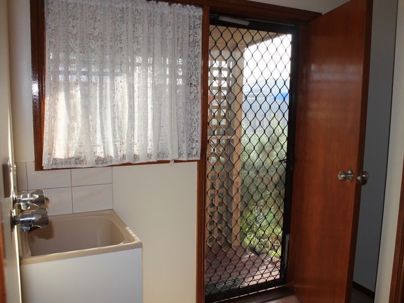 17 Youll Grove, Inverloch VIC 3996