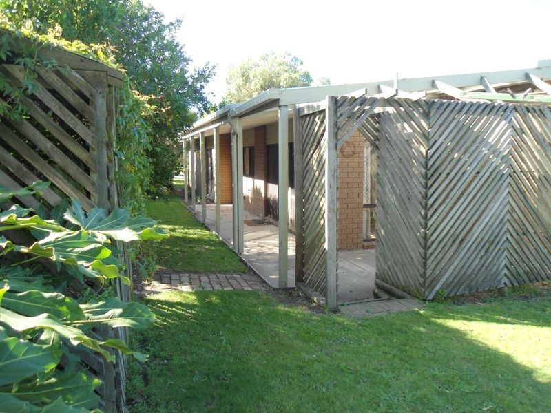 5 Pier Road, Inverloch VIC 3996