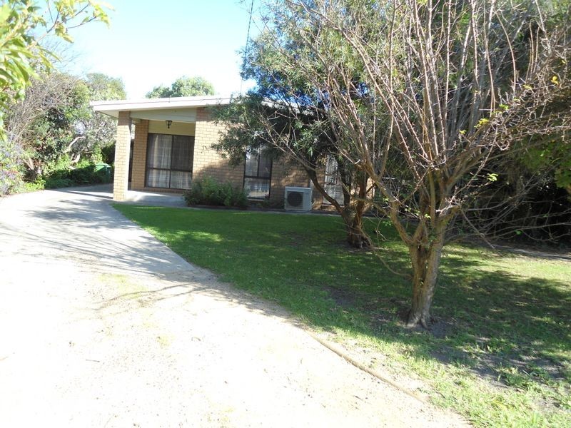 5 Pier Road, Inverloch VIC 3996