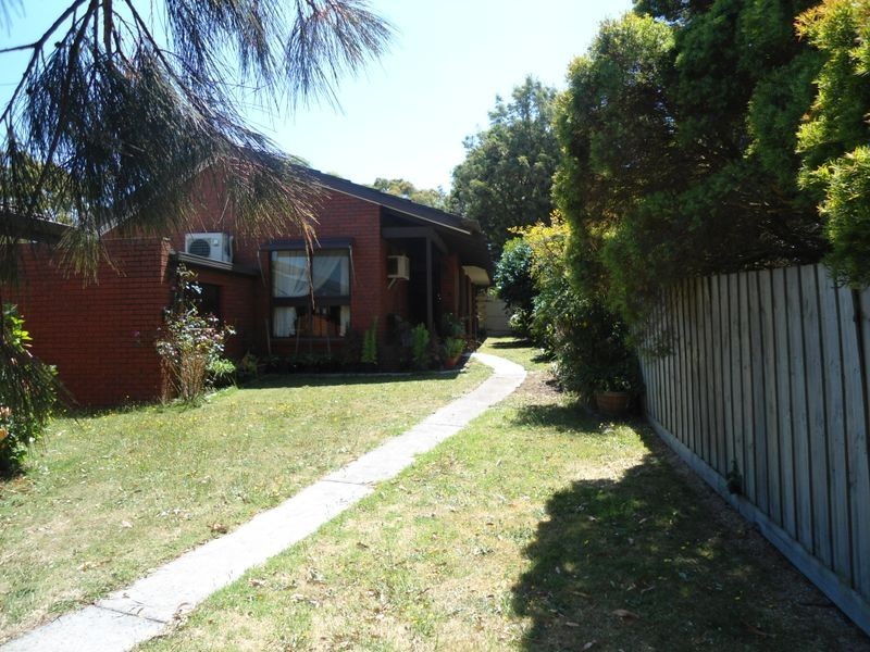 8/12-14 The Crescent, Inverloch VIC 3996