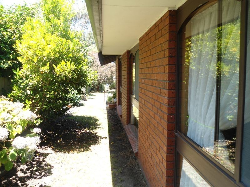 8/12-14 The Crescent, Inverloch VIC 3996