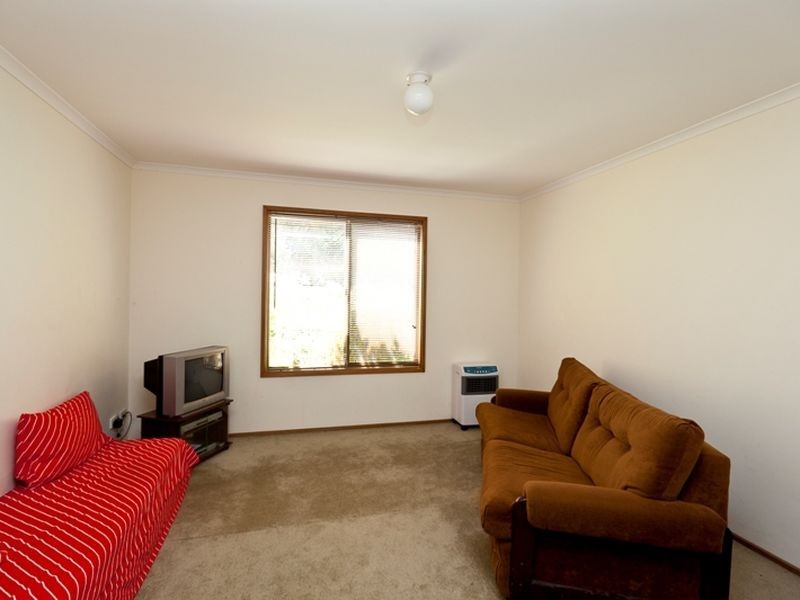 12 Bruce St, Inverloch VIC 3996