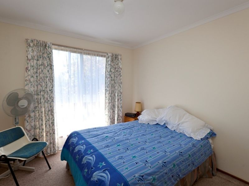 12 Bruce St, Inverloch VIC 3996