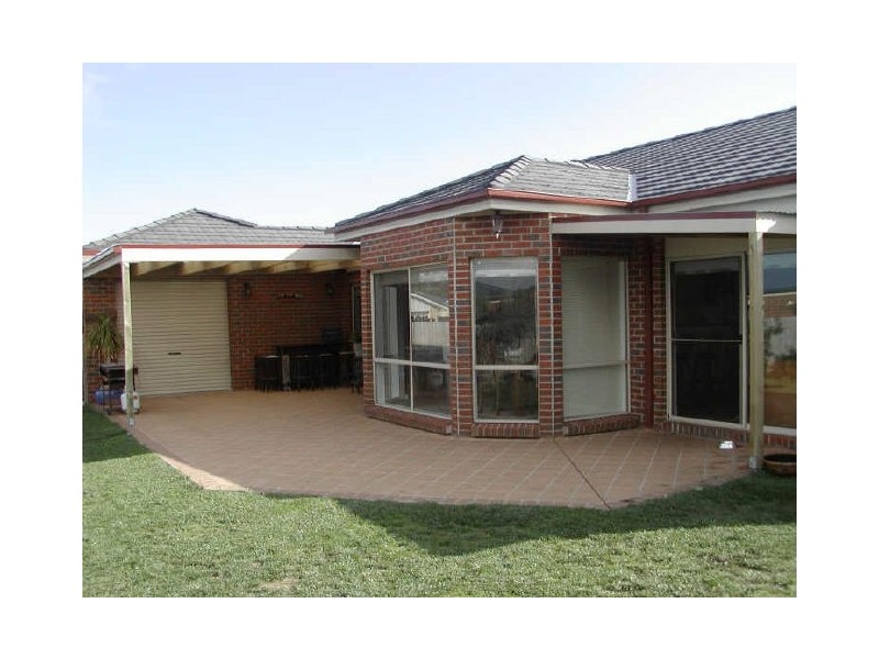 11 Royal Parade, Inverloch VIC 3996