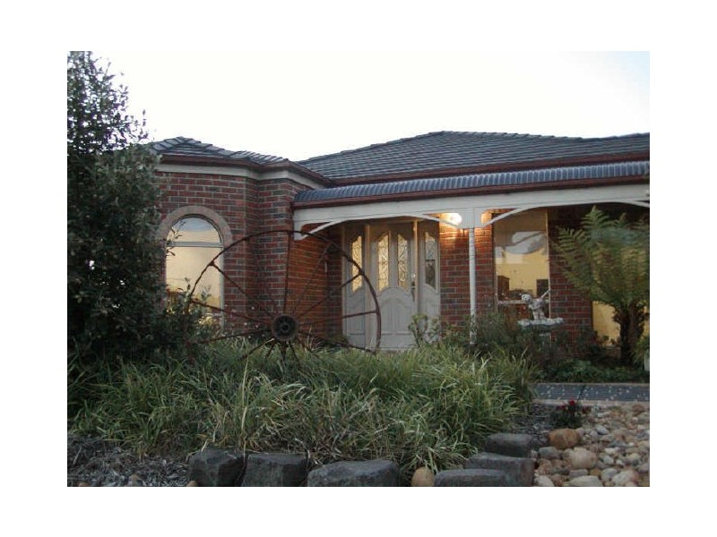 11 Royal Parade, Inverloch VIC 3996