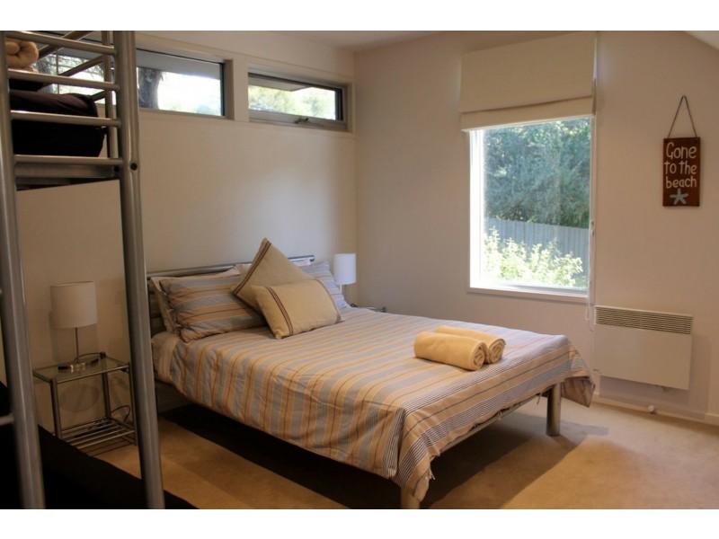 Unit 1/9 Goroke Street, Inverloch VIC 3996