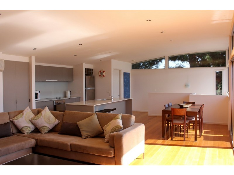 Unit 1/9 Goroke Street, Inverloch VIC 3996