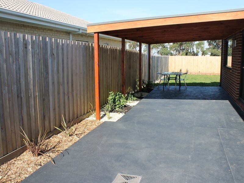 16 Lavender Place, Inverloch VIC 3996