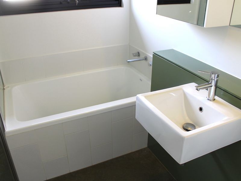 21 Surrey Place, Inverloch VIC 3996