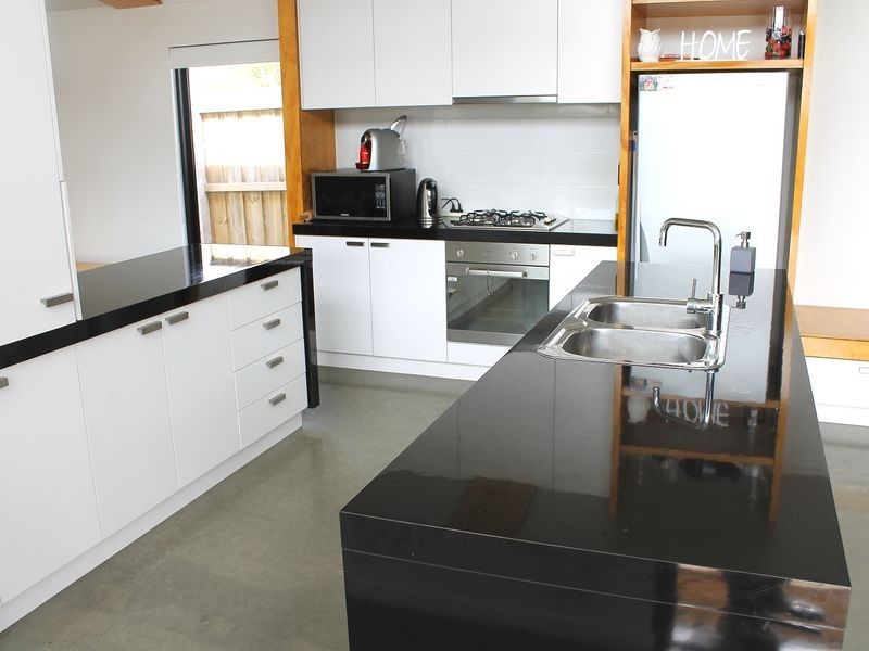 21 Surrey Place, Inverloch VIC 3996