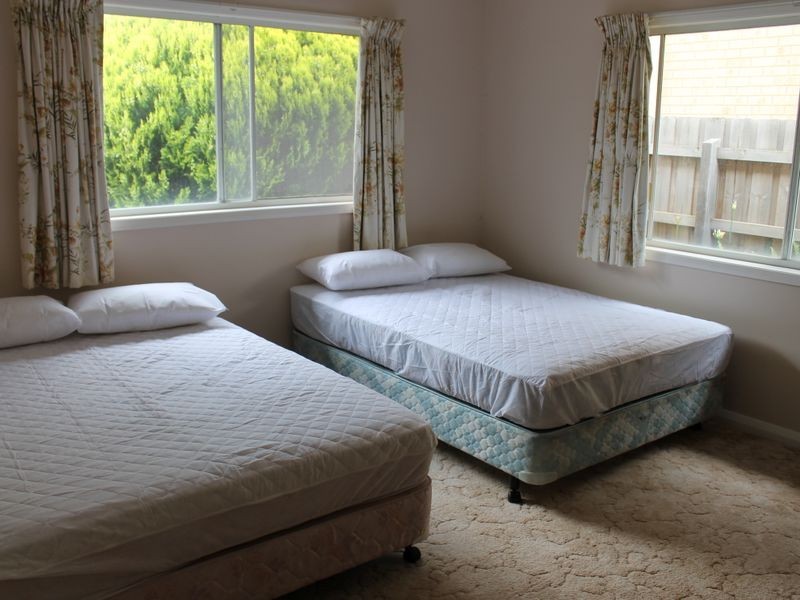 10 Hillside Ave, Inverloch VIC 3996