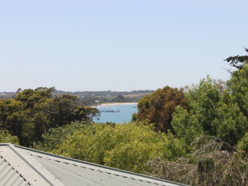 10 Hillside Ave, Inverloch VIC 3996