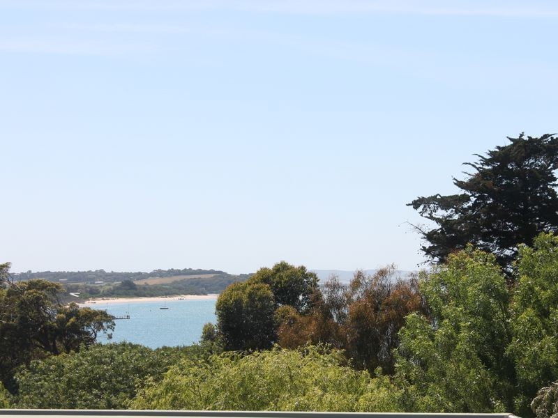 10 Hillside Ave, Inverloch VIC 3996