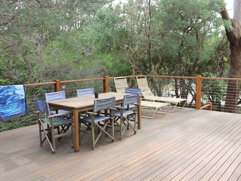 128 Lohr Ave, Inverloch VIC 3996