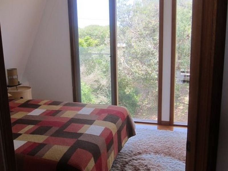 128 Lohr Ave, Inverloch VIC 3996