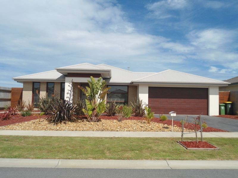 17 Oceanic Drive, Inverloch VIC 3996