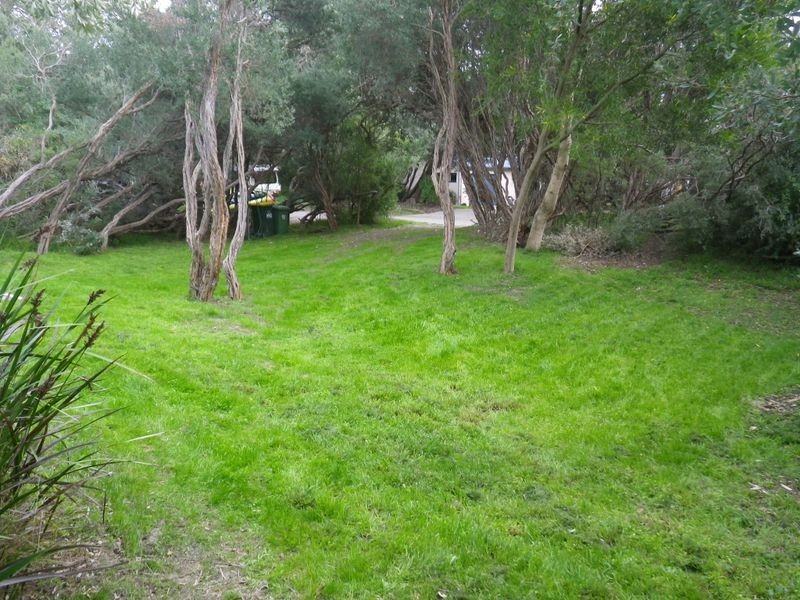 140 Lohr Avenue, Inverloch VIC 3996