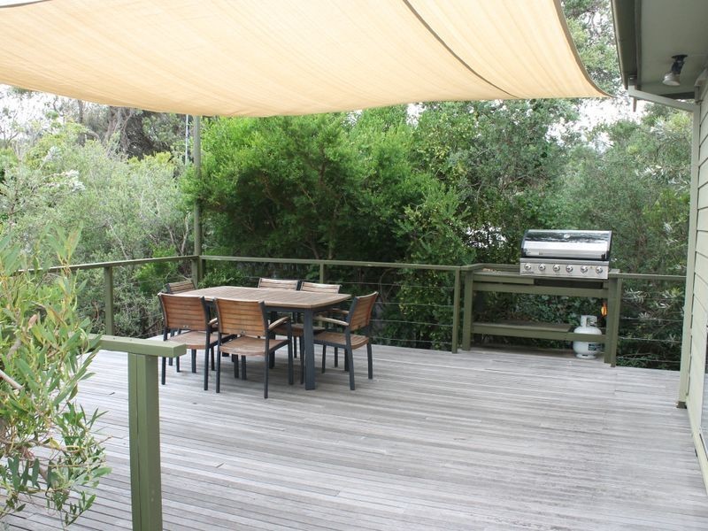 140 Lohr Avenue, Inverloch VIC 3996