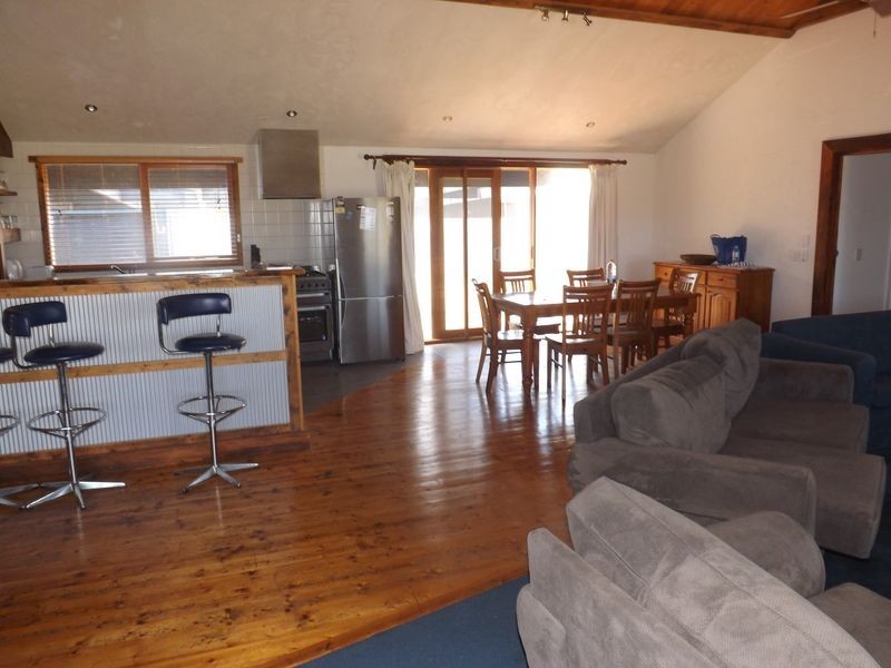 25 Meanderri Drive, Inverloch VIC 3996