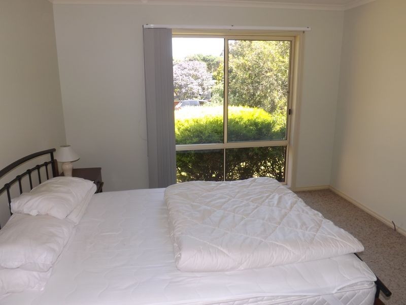 2 The Crescent, Inverloch VIC 3996