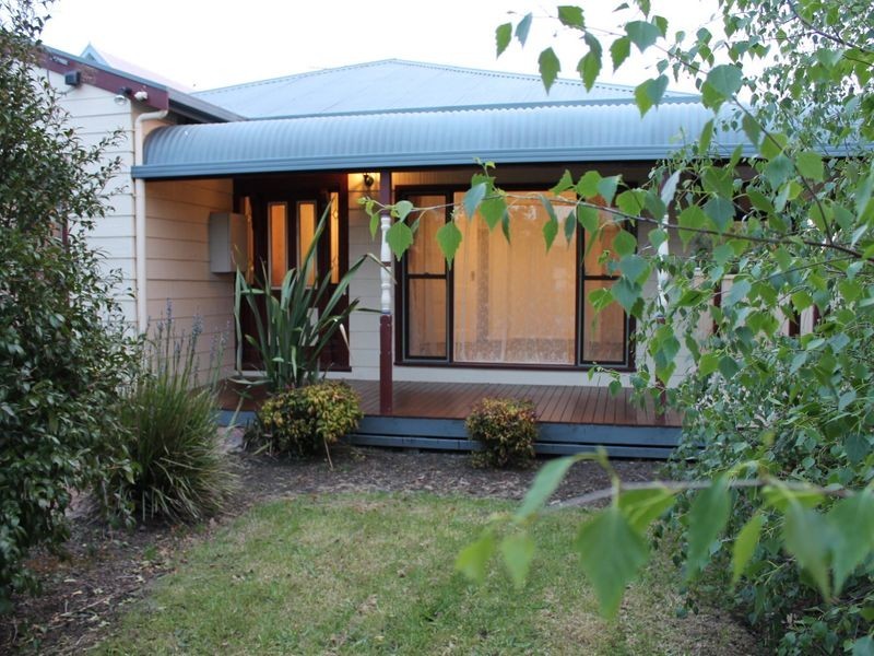 83 Toorak Road, Inverloch VIC 3996