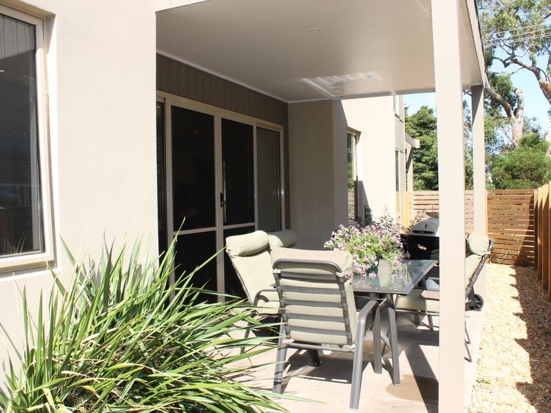 1/2 Freda Street, Inverloch VIC 3996