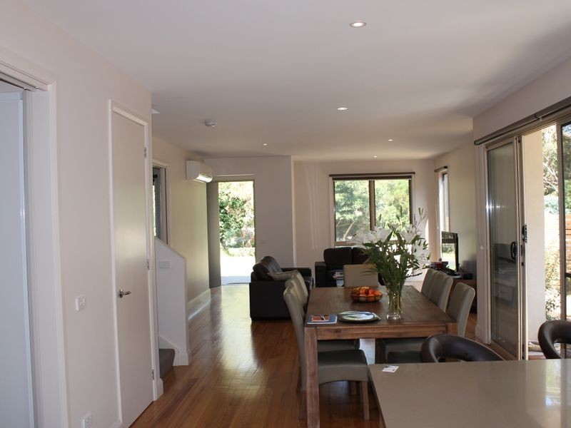 1/2 Freda Street, Inverloch VIC 3996