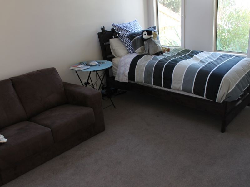 1/2 Freda Street, Inverloch VIC 3996