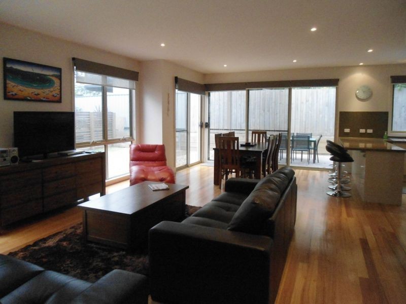 2/2 Freda Street, Inverloch VIC 3996